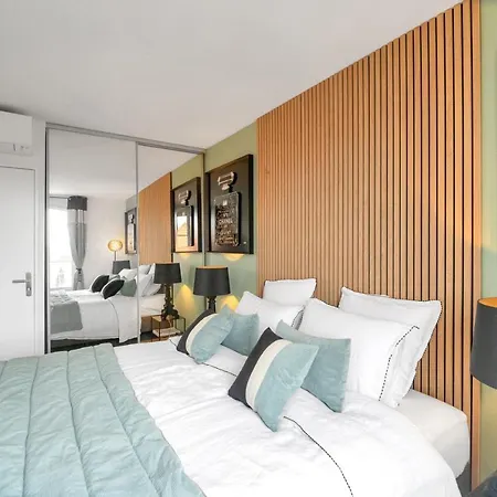 Luxury 200 Meters From Place Des Lices Apartman *